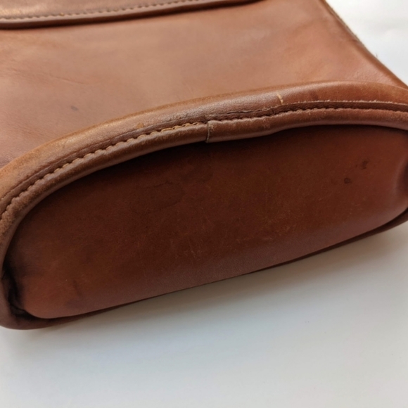 Vintage Coach Jackson Bucket №9912 in British Tan - Picture 4 of 6